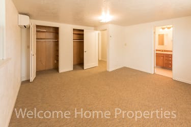 427 SW Bade Ave - College Place, WA
