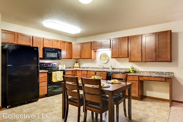 Southport Heights Apartments - Fargo, ND