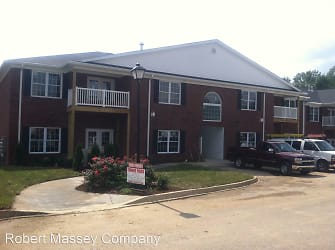 12504 Townepark Way - Middletown, KY
