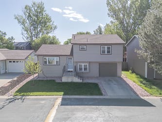 610 Eric St - Fort Collins, CO