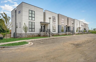Portview Townhomes Apartments - Grand Rapids, MI
