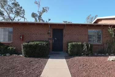 1802 N Forgeus Ave - Tucson, AZ