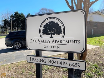 214 Cabin Creek Dr 4 Apartments - Griffin, GA