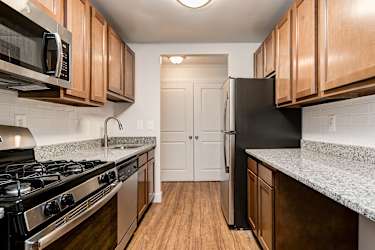 Rolling Park Apartments - Windsor Mill, MD