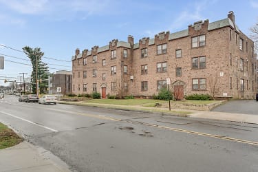 The Clarendon Apartments - West Hartford, CT