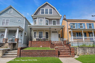 102 Broad St #3 - Perth Amboy, NJ