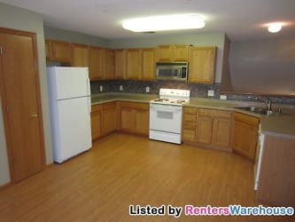 1515 Yorkshire Ln - undefined, undefined