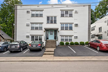 $250 Off July Move In Special!  Fully Renovated Studio Apartments In Hyde Park! - Cincinnati, OH