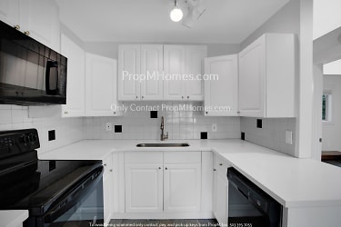 7307 SE 76th Ave unit C - undefined, undefined