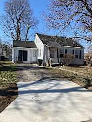 1211 S Luick Ave - Muncie, IN