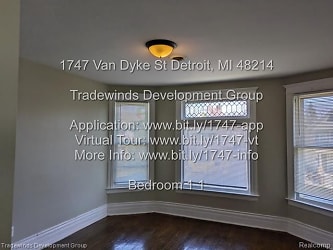 1747 Van Dyke - Detroit, MI