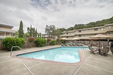 135NAW Apartments - San Rafael, CA