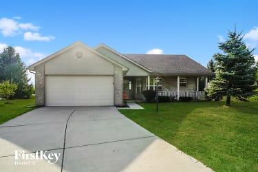1489 Mimosa Ct - Greenfield, IN