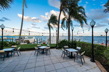2000 Towerside Terrace #506 - Miami, FL