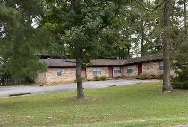 308 Michelle Ave - White Hall, AR