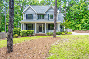 1808 E Indiana Ave - Southern Pines, NC