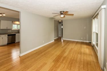 10409 Barmore Ave - Indianapolis, IN