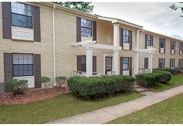 Brentwood Apartments - Decatur, GA