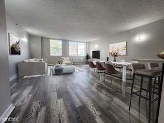 21 W 25th St unit 1A - Bayonne, NJ