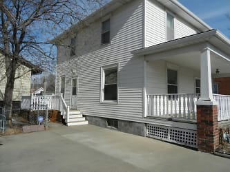 328 9th Ave - Council Bluffs, IA