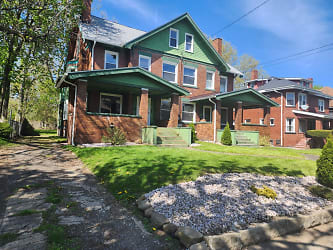 262 Fairgreen Ave unit 262 - Youngstown, OH