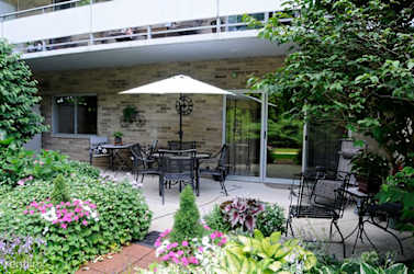 2202 Acacia Park Dr unit 2605 - Lyndhurst, OH