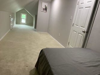 Room for Rent - Live in Northern Barton Heights (i - Richmond, VA