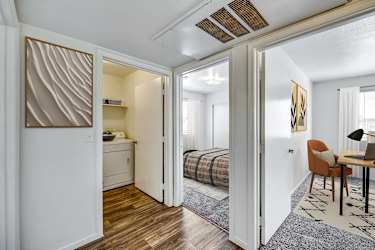 Portola Del Sol Apartments - Las Vegas, NV