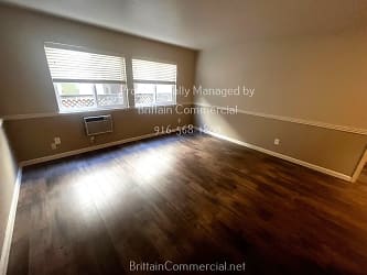 1711 N Street  - 06 06 - undefined, undefined
