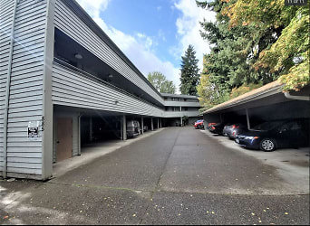 885 3rd Ave NW - Issaquah, WA