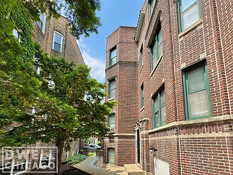 3839 N Greenview Ave unit 3845-2N - Chicago, IL