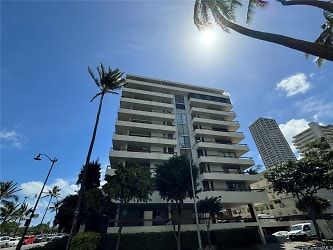2029 Ala Wai Blvd #802 - Honolulu, HI