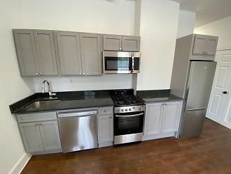 833 Whalley Ave unit 1 - New Haven, CT