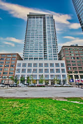 701 S Wells St #801 - Chicago, IL