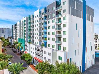 The Desota Apartments - Sarasota, FL