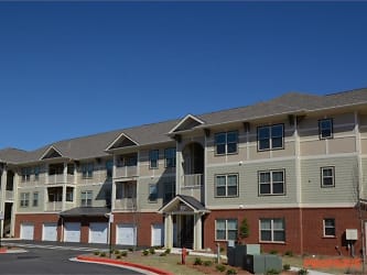 Avonlea Creekside Apartments - Marietta, GA