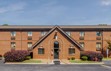Furnished Studio - Greenville - Haywood Mall Apartments - Greenville, SC
