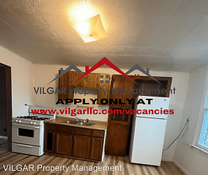 4821 Homerlee Ave - East Chicago, IN
