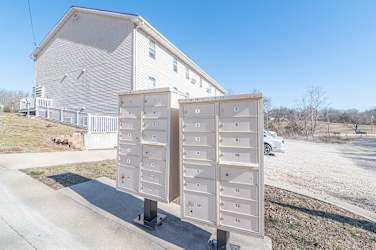 227 Twin Ridge Rd unit B6 - Linn, MO