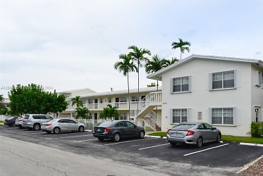 5420 NE 22nd Terrace #12 - Fort Lauderdale, FL