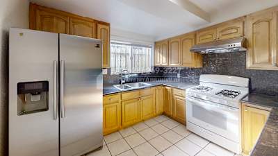1311 87Th Ave APT B - Oakland, CA