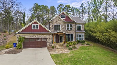 4920 Timberly Dr - Durham, NC