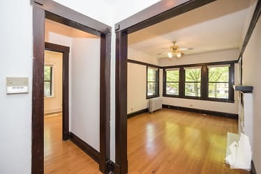 3501 N Greenview Ave unit 1 - Chicago, IL