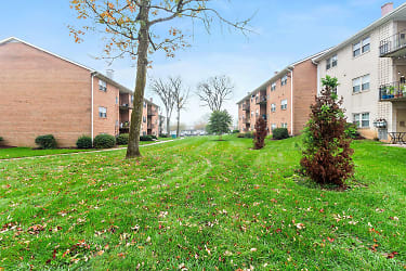 Dunhill North Apartments - Windsor Mill, MD