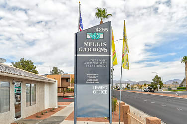Nellis Gardens Luxury Apartments - Las Vegas, NV