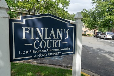 Finians Court Apartments - Lanham, MD