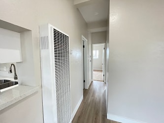 1 Bedroom , 1 Bath - Reovated Apartments - Orange, CA