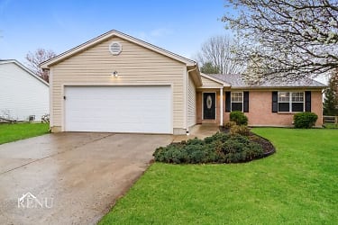 607 Fox Chase Way - Maineville, OH