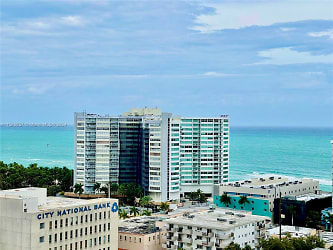 401 69th St #405 - Miami, FL