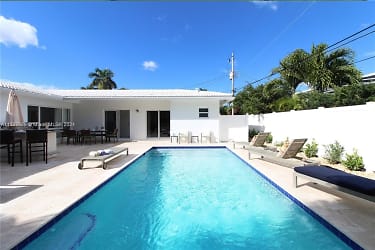 233 Oceanic Ave - Lauderdale By The Sea, FL